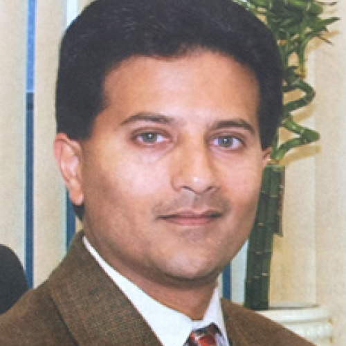 Dr. Salman Razi Headshot
